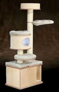 Cat Trees – Models with a Cabinet