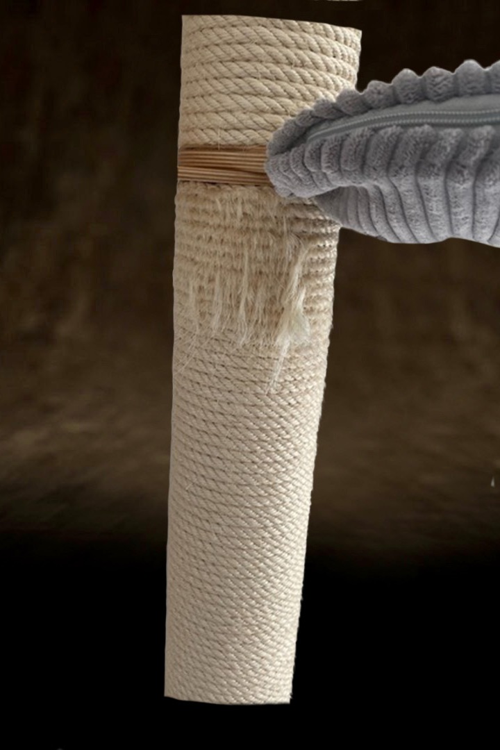 Wear concentrated on a small section of the post confirms that increasing its diameter does not directly translate into a proportionally longer service life of the scratching surface.Wear concentrated on a small section of the post confirms that increasing its diameter does not directly translate into a proportionally longer service life of the scratching surface.Wear concentrated on a small section of the post confirms that increasing its diameter does not directly translate into a proportionally longer service life of the scratching surface.